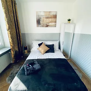 Clicktheflat Plac Bankowy Warszawa
